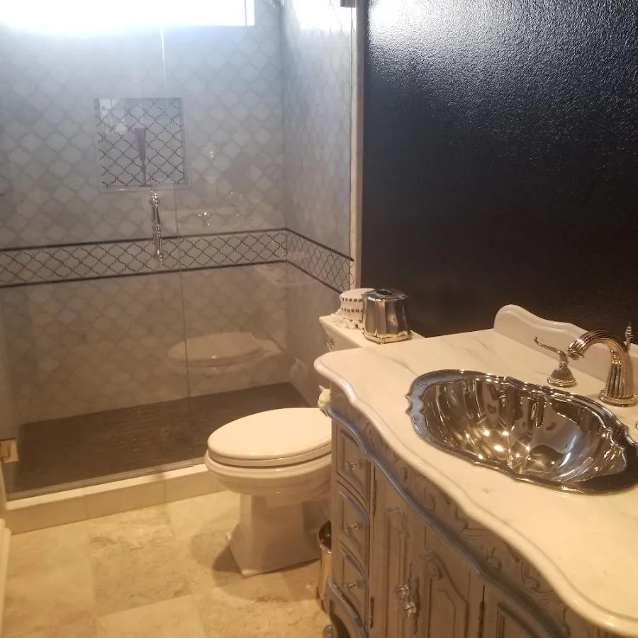 Professional plumbing work and bathroom remodeling in Long View